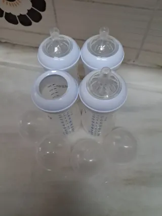 Lote 4 Biberones Avent 330ml