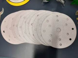 CONJUNTO DE LIJADORA Y PISTOLA DE PINTAR