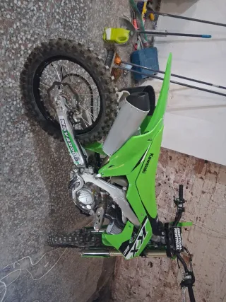 Kawasaki KX 250 2024 - 1 hora de uso nueva