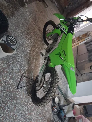 Kawasaki KX 250 2024 - 1 hora de uso nueva