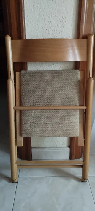Silla plegable de madera