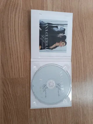 CD Ana Guerra firmado