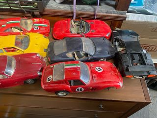 18 modellini auto pressofuse 1/18 burago