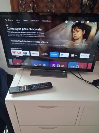 Smart TV Toshiba Negra 24 pugadas