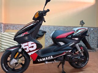 Yamaha Aerox 50cc. De serie, muy cuidada.