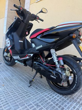Yamaha Aerox 50cc. De serie, muy cuidada.
