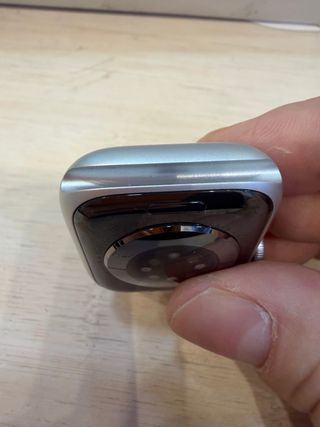 Apple Watch Series 8 Plata/Blanco Bateria 97%