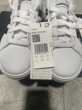 Scarpe Adidas Bianche e Nere Tg 36