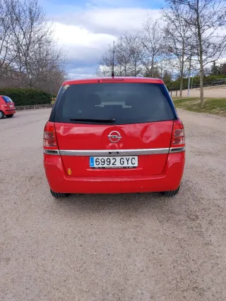 Opel Zafira 2010