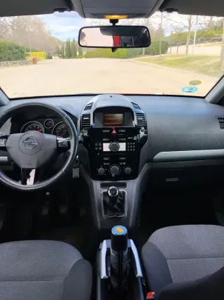 Opel Zafira 2010