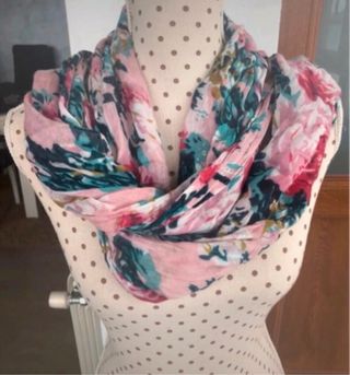 Lote 4 sciarpe floreali multicolore