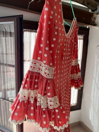 Vestido Flamenca Coral con Bodoques