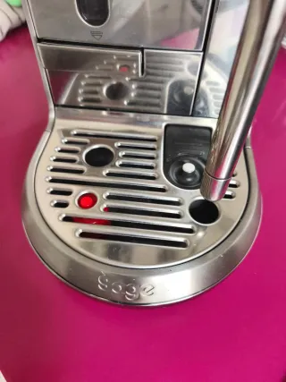 Cafetera Nespresso Sage Creatista