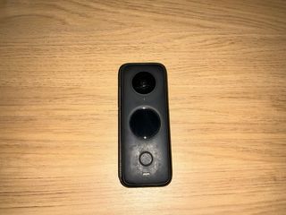 Cámara de acción Insta360 X2 Negra