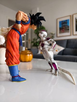 Figura Dragon Ball Goku vs Freezer 24cm