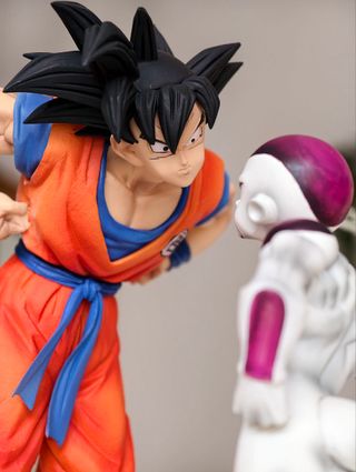 Figura Dragon Ball Goku vs Freezer 24cm