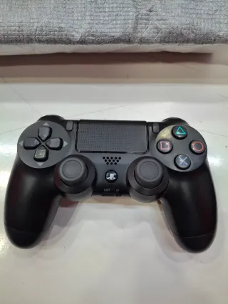 PS4 FAT 1TB + Mando y Caja Sony Oficial