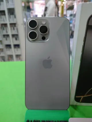 iPhone 16 Pro Max 256GB Argento