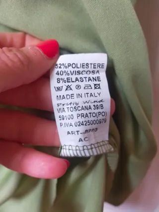 Abito verde con pizzo