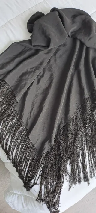 Manton Manila Negro