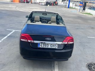 Ford Focus cabrio 2.0 145 caballos. Buen estado