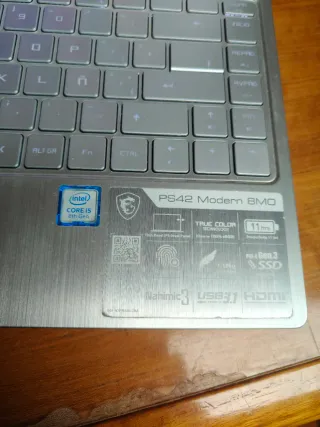 Portátil MSI Prestige Plata i5 8th gen