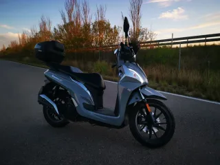 SYM Symphony ST 125 LC e5 Gris