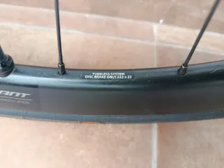 Ruote carbonio Giant SLR2 36 Disc - come nuove