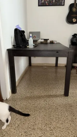 Mesa extensible Ikea negra/marrón