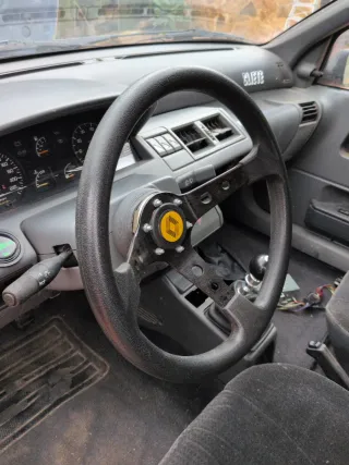 Volante deportivo Renault Clio