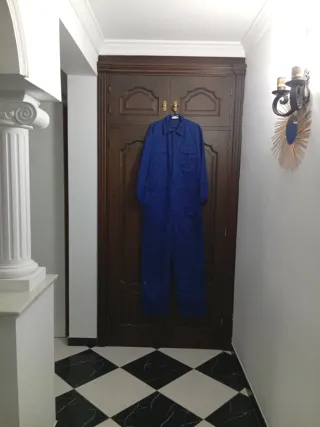 Ropa de trabajo azul