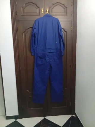 Ropa de trabajo azul