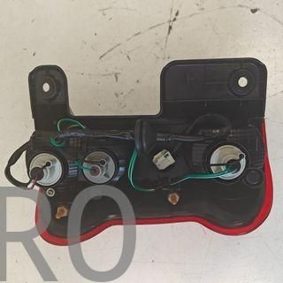 PILOTO TRASERO IZQUIERDO NISSAN NV200 NUEVO 047002