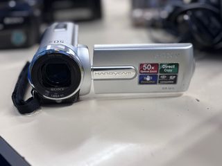 Videocámara Sony DCR-SX15 Plata