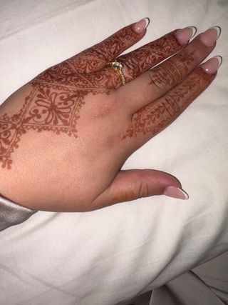 Henna para manos diseño marroquí