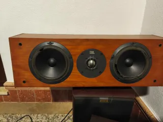 Altavoz Central JBL XTI