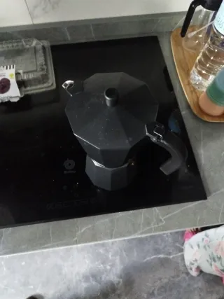 Cafetera Italiana Monix Negra Vitrocerámica