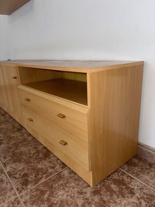 Vitrina de pared madera y cristal