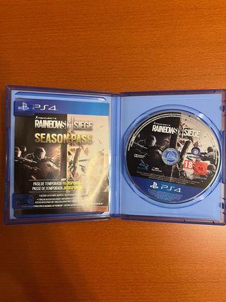 PS4 Pro 1TB + 2 mandos + juego