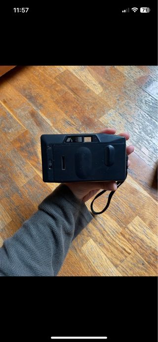 Lotto di 3 Fotocamere Analogiche e Digitali