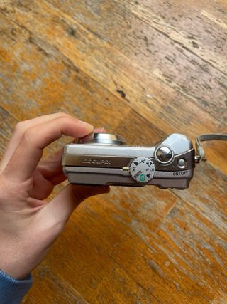 Lotto di 3 Fotocamere Analogiche e Digitali