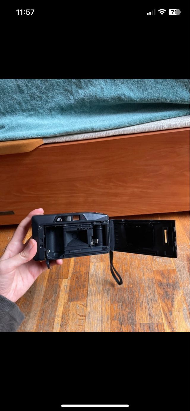 Lote 3 Cámaras Analógicas y Digitales