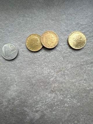 Lote 4 monedas Italia 200 Liras 1974-1995