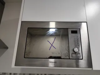 Microondas Integrado Hotpoint Ariston