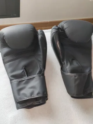 Guantes Boxeo Estilo Venum Black Edition 16oz