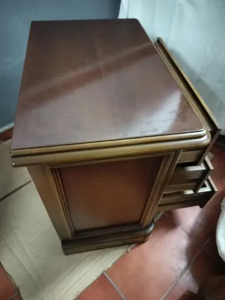 Mesitas de noche de madera