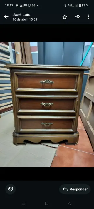 Mesitas de noche de madera