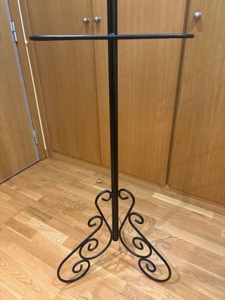 Galán de noche perchero de alcoba