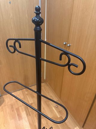 Galán de noche perchero de alcoba