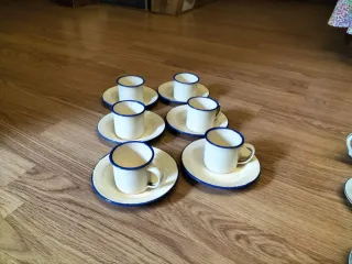 Juego de 6 tazas de metal